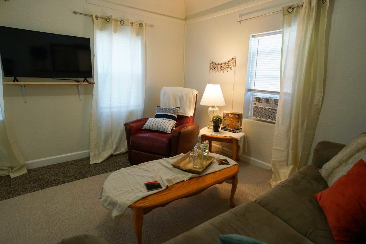 2 Bedroom Apartment Near Ndsu And Downtown Fargo Dış mekan fotoğraf